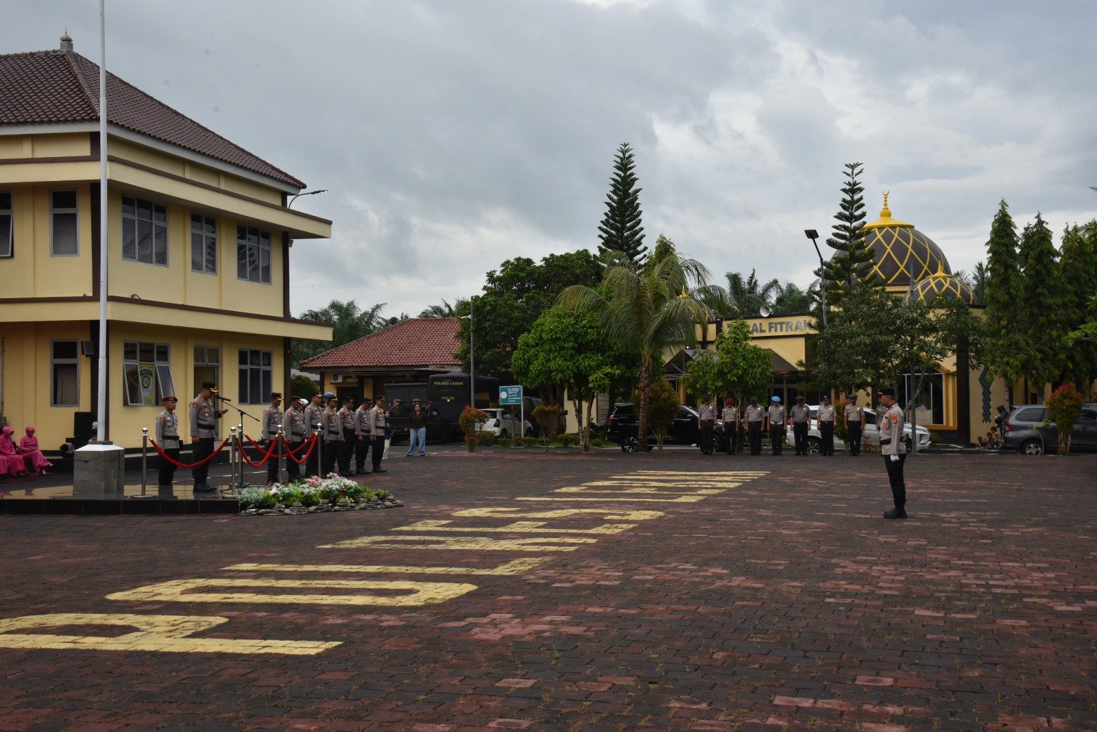 Kenaikan Pangkat Jadi Momentum Pembinaan Karier 76 Personel Polres Lebak