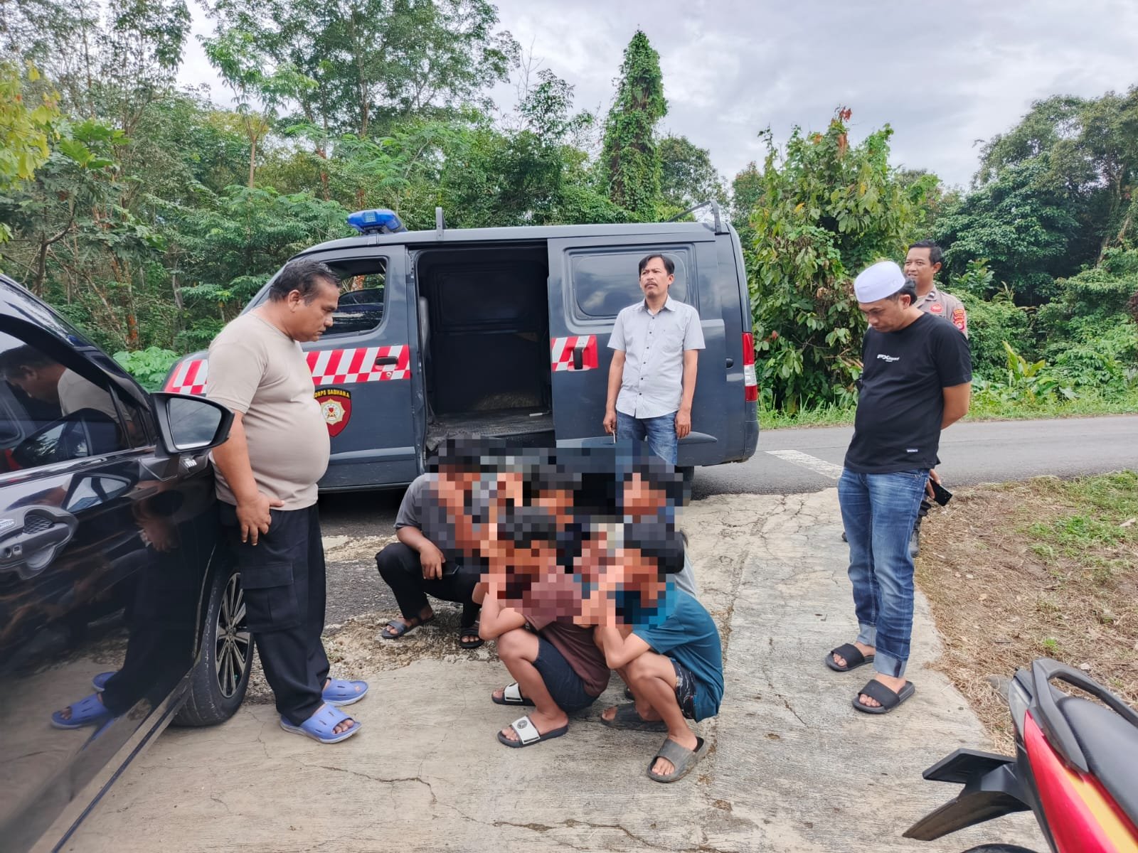 Respons Cepat Laporan Warga, Polsek Sejira Bubarkan Remaja Standing di Sajira